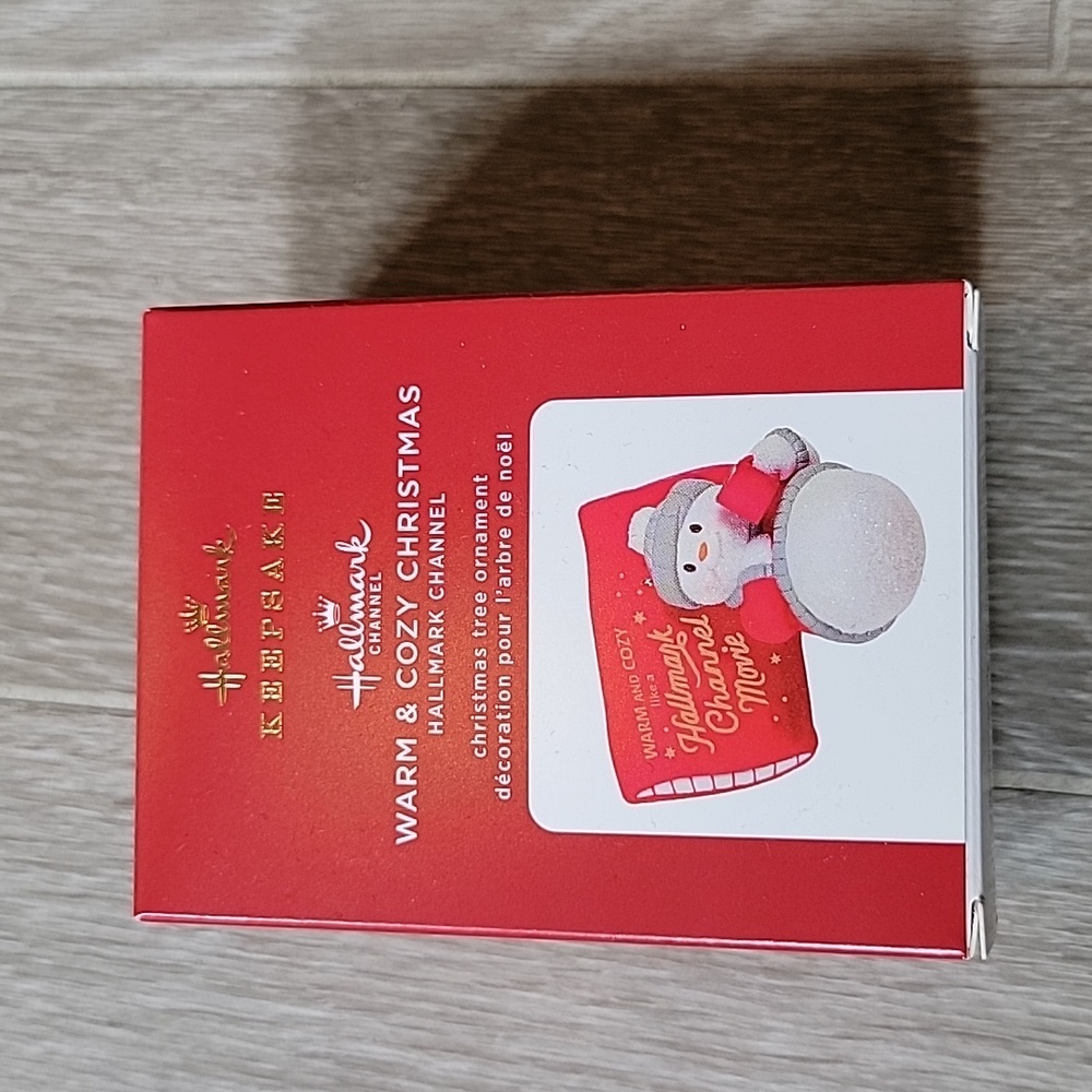 NIB Hallmark Keepsake Hallmark Channel Warm & Cozy Ornament